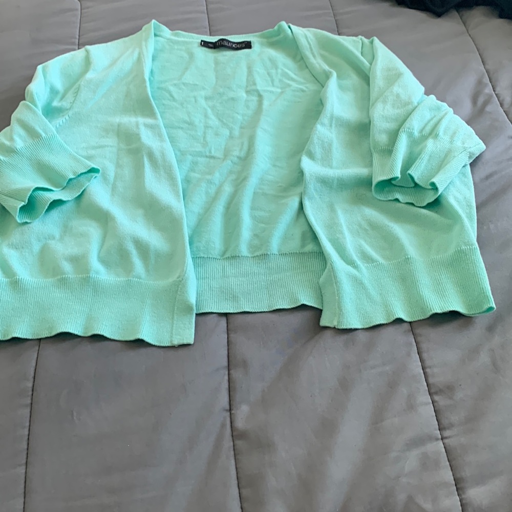 I am selling a small blouse